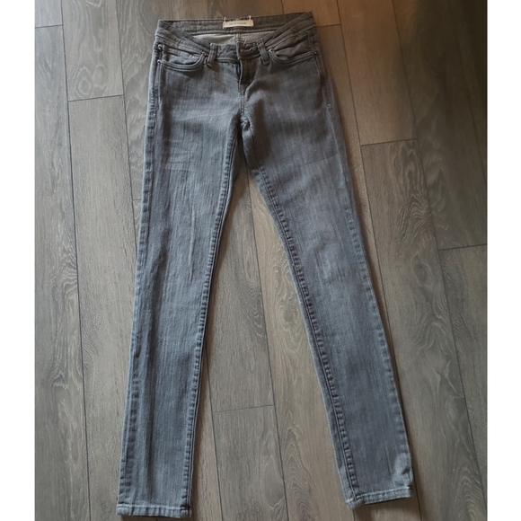 Life in Progress Jeans - Picture 2 of 3